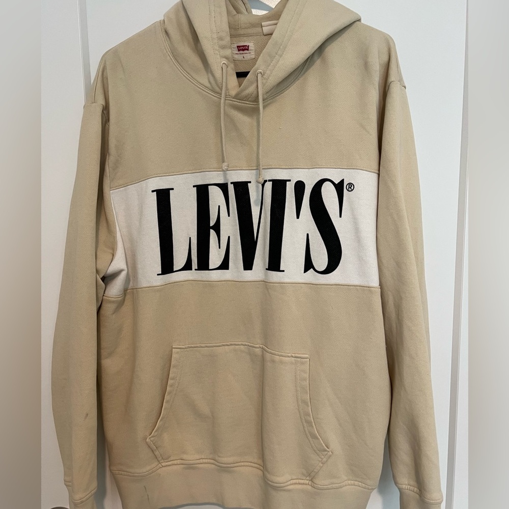 Levi’s hoodie